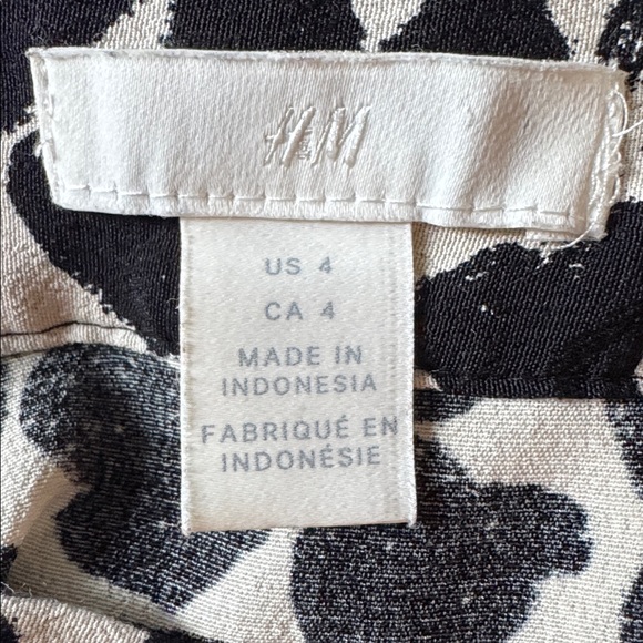 H&M Print Midi Skirt Size 4 - Picture 5 of 6